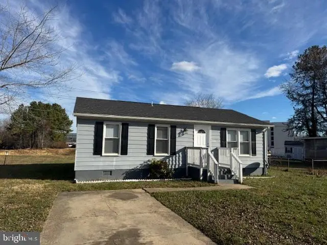 22186 Donaldson Dr, Lexington Park, MD 20653 - Image #1