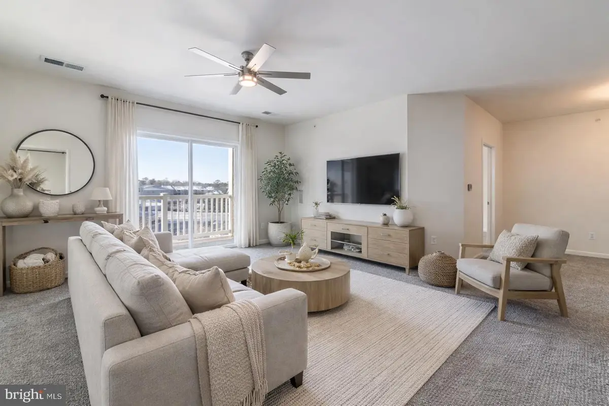 23570 F D R Blvd #401, California, MD 20619 - Image #1