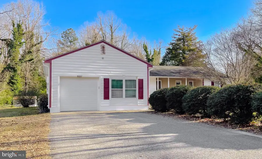 23370 Town Creek Dr, Lexington Park, MD 20653 - Image #2