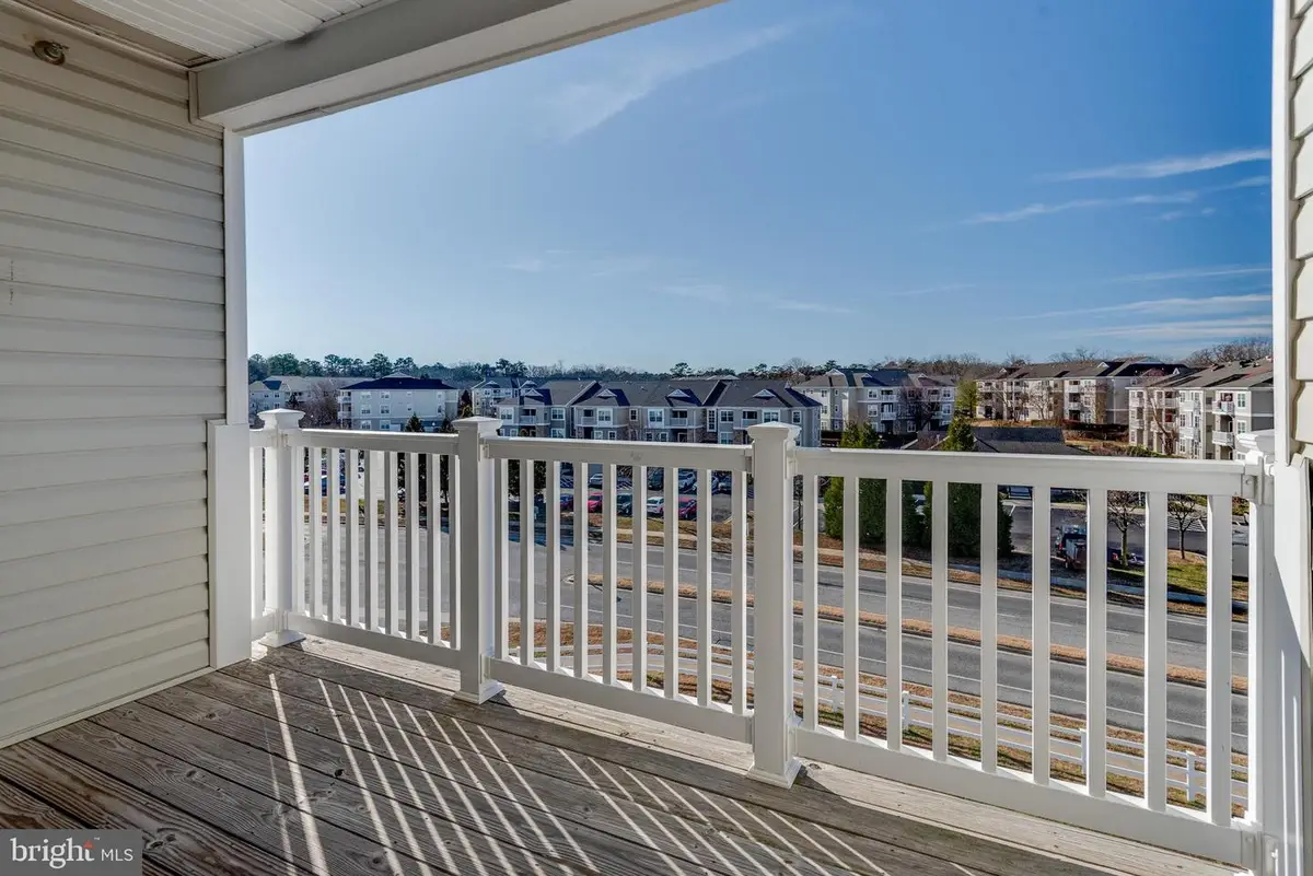 23560 F D R Blvd #402, California, MD 20619 - Image #1