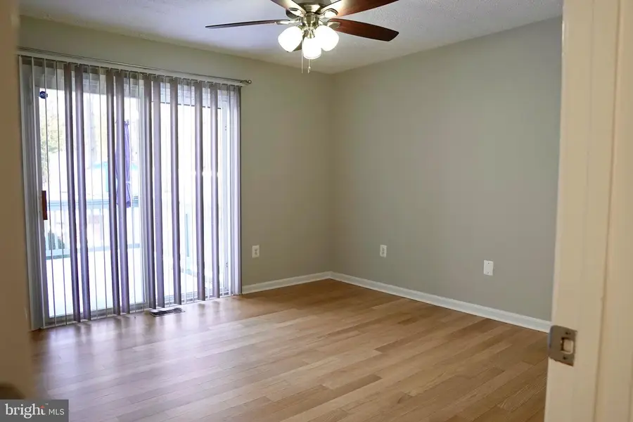 26176 Cresent Ln, Mechanicsville, MD 20659 - #3