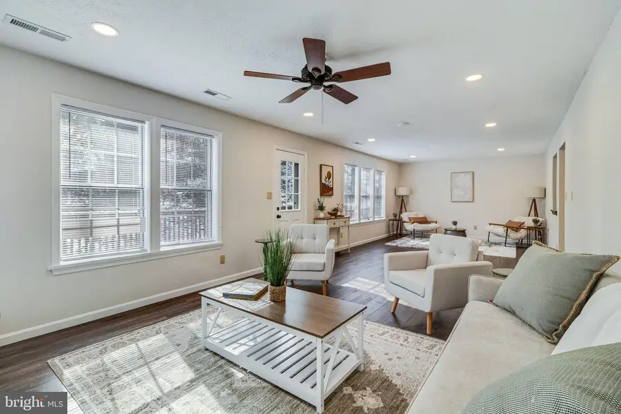 23295 White Elm Ct, California, MD 20619 - #2