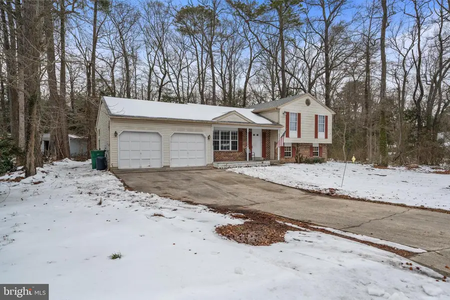 21335 S Essex Dr, Lexington Park, MD 20653 - #2