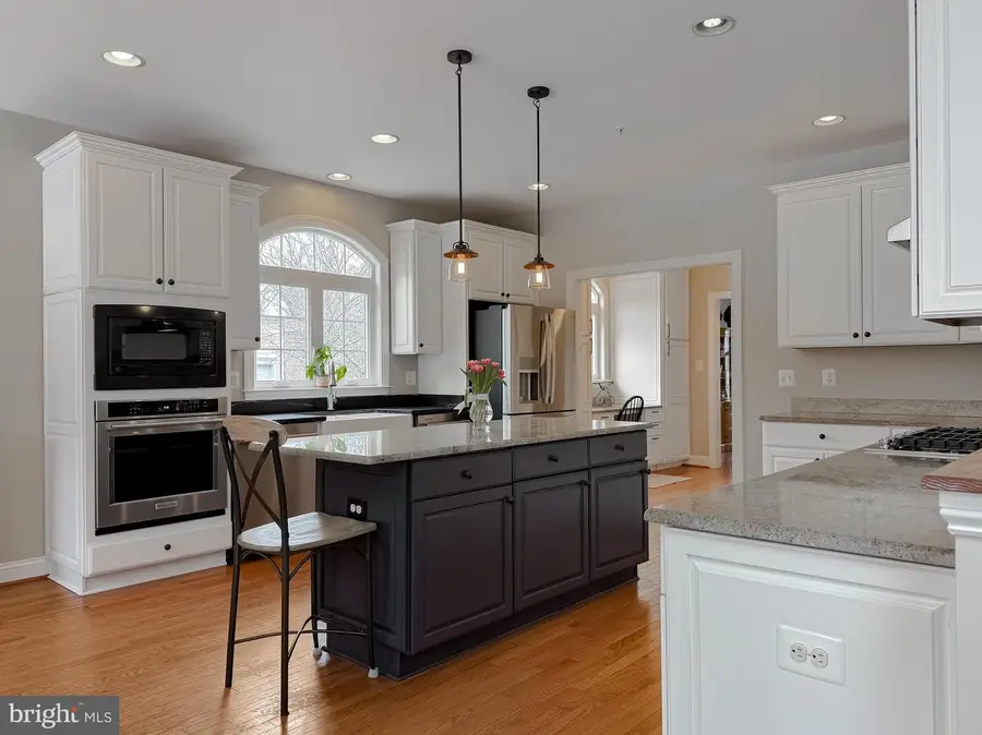 22884 Thornbury Dr, Hollywood, MD 20636 - #2