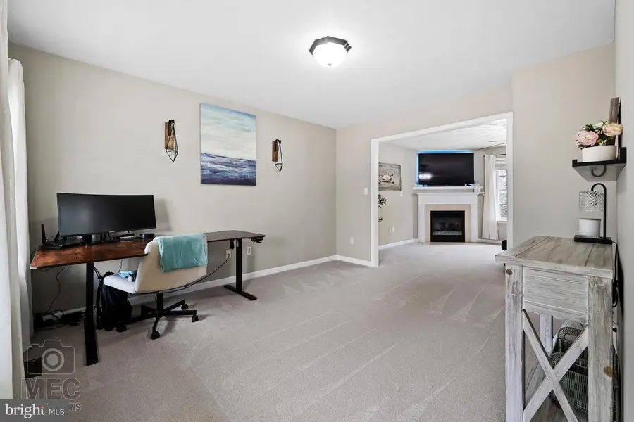 19716 Three Notch Rd, Lexington Park, MD 20653 - #3