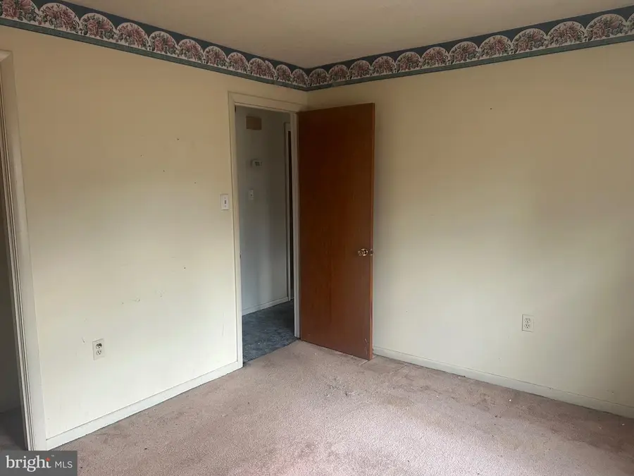 37676 Beverly Dr, Mechanicsville, MD 20659 - #2