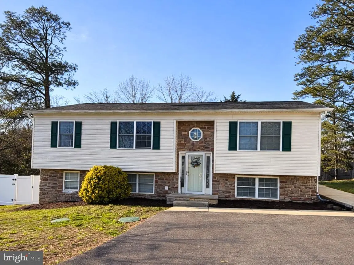 23260 Hilltop Dr, Bushwood, MD 20618 - #1