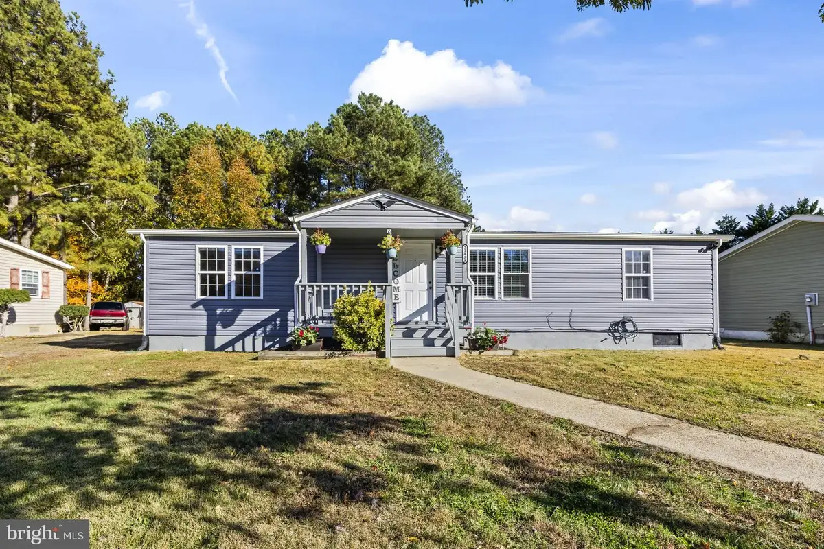 21488 Forest Run Dr, Lexington Park, MD 20653 - #1