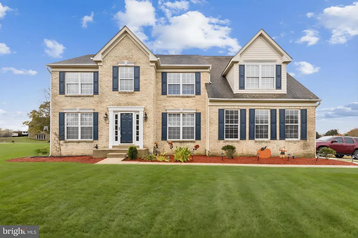 29850 Eldorado Farm Dr, Mechanicsville, MD 20659 - #1