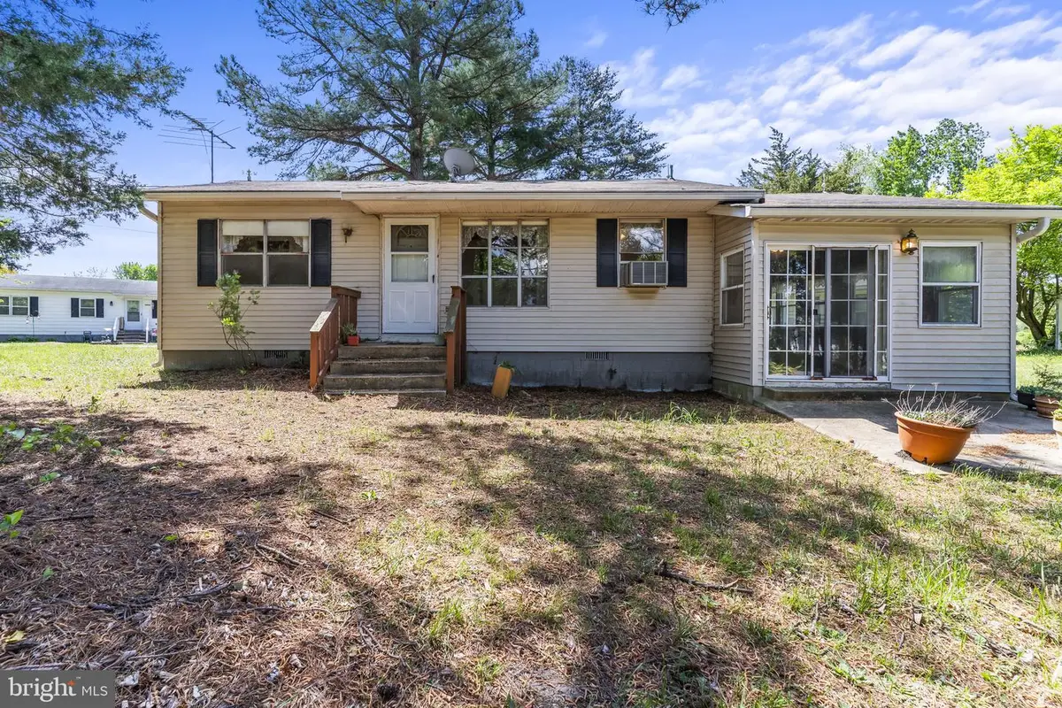 36031 Bay Dr, Chaptico, MD 20621 - #1