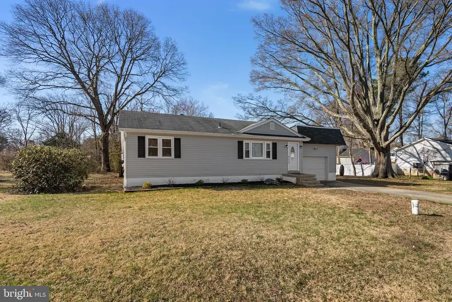 40680 Waterview Dr, Mechanicsville, MD 20659 - #2
