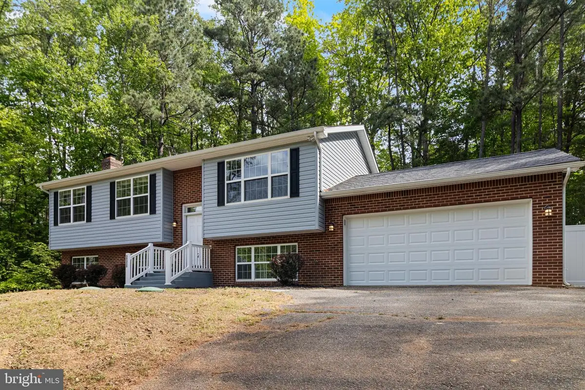 39350 Golden Beach Rd, Mechanicsville, MD 20659 - #1