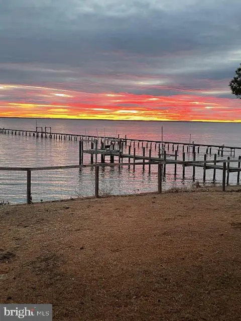 42195 White Point Beach Rd, Leonardtown, MD 20650 - #2