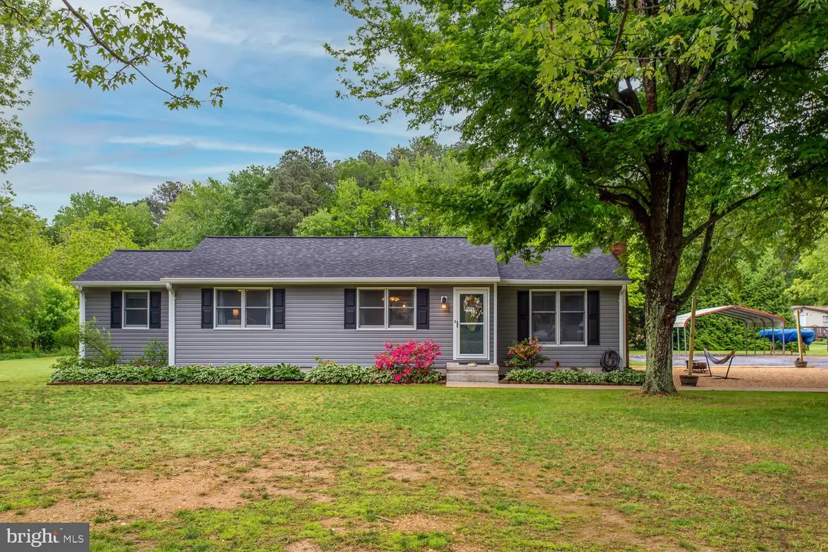 49187 Trapp Rd, Saint Inigoes, MD 20684 - #1