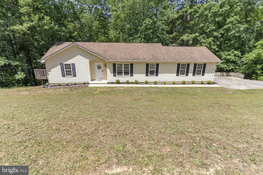 37362 E Spicer Dr, Mechanicsville, MD 20659 - #2