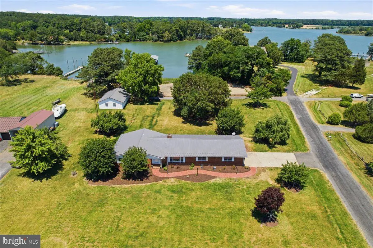 17041 Circle Ln, Dameron, MD 20628 - #1