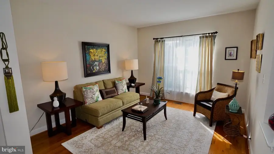 23323 Jonquil Ln, California, MD 20619 - #2