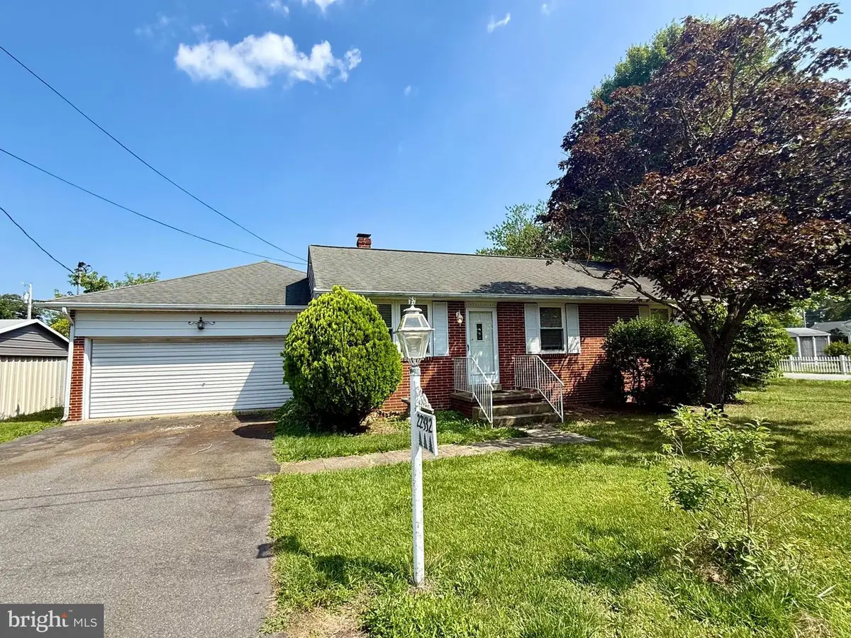 22332 Cedar St, Leonardtown, MD 20650 - #1