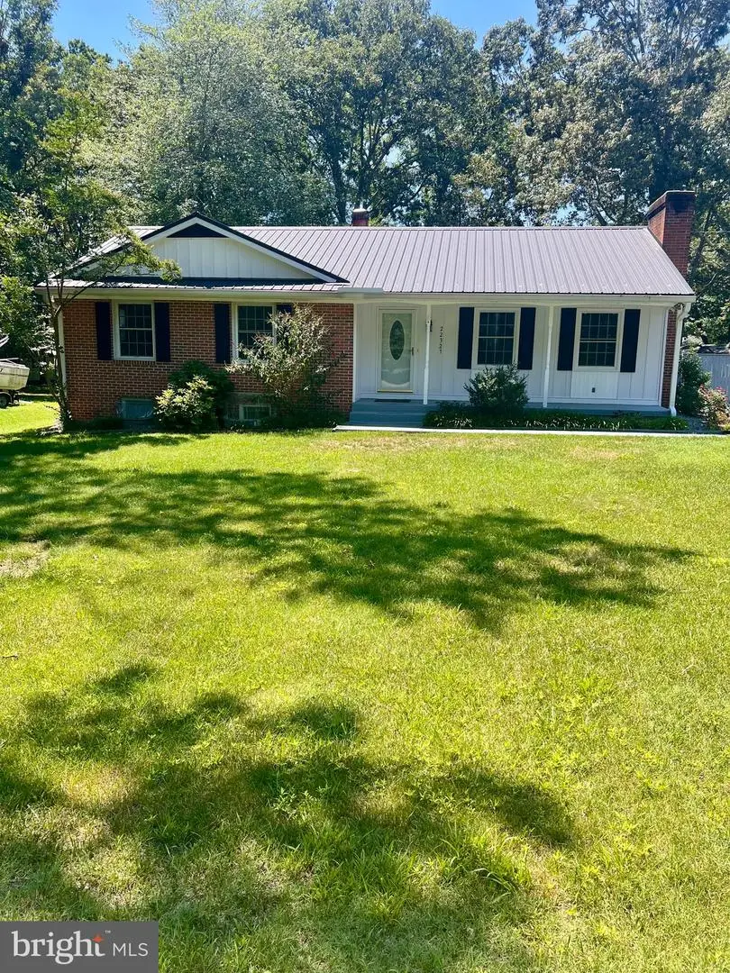 22327 Callahan Dr, Great Mills, MD 20634 - #2