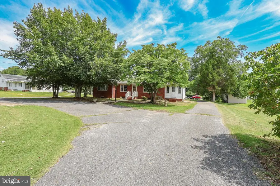 26856 Three Notch Rd, Mechanicsville, MD 20659 - #2