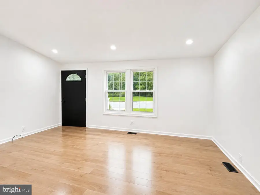 21508 Forest Run Dr, Lexington Park, MD 20653 - #2