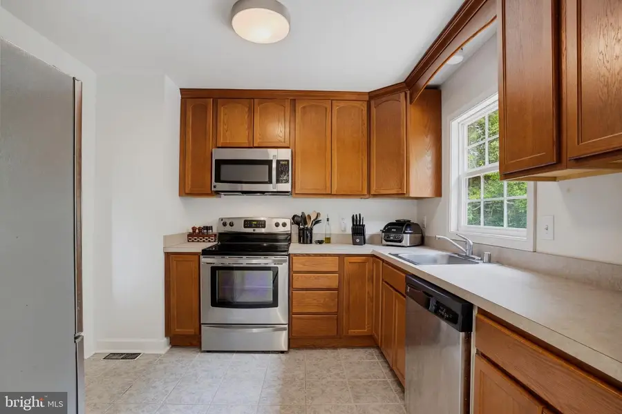 41012 Oakville Rd, Mechanicsville, MD 20659 - #3