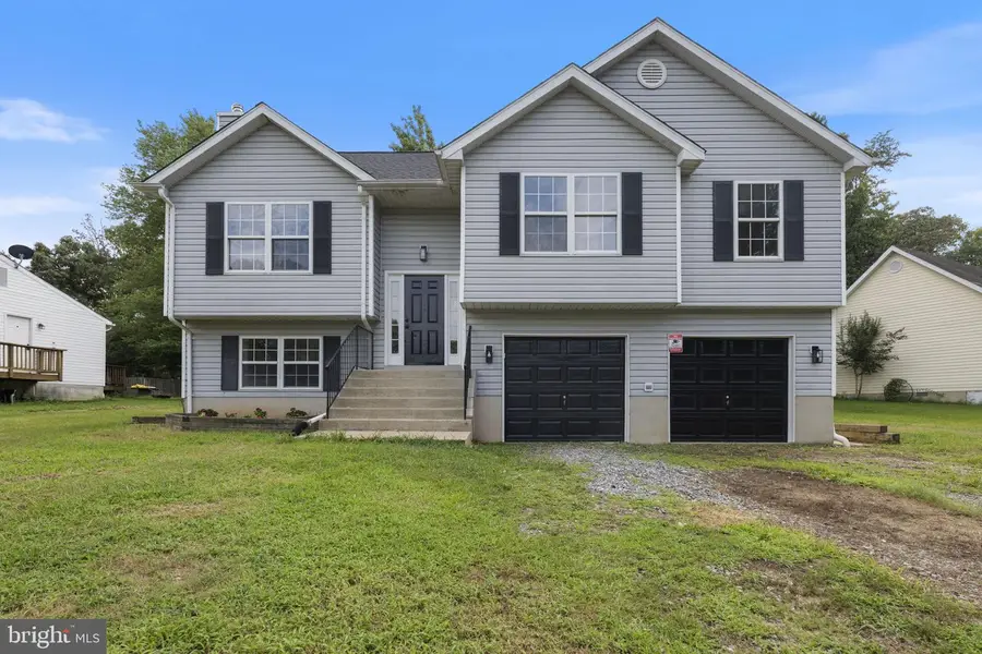 26081 Hills Dr, Mechanicsville, MD 20659 - #2