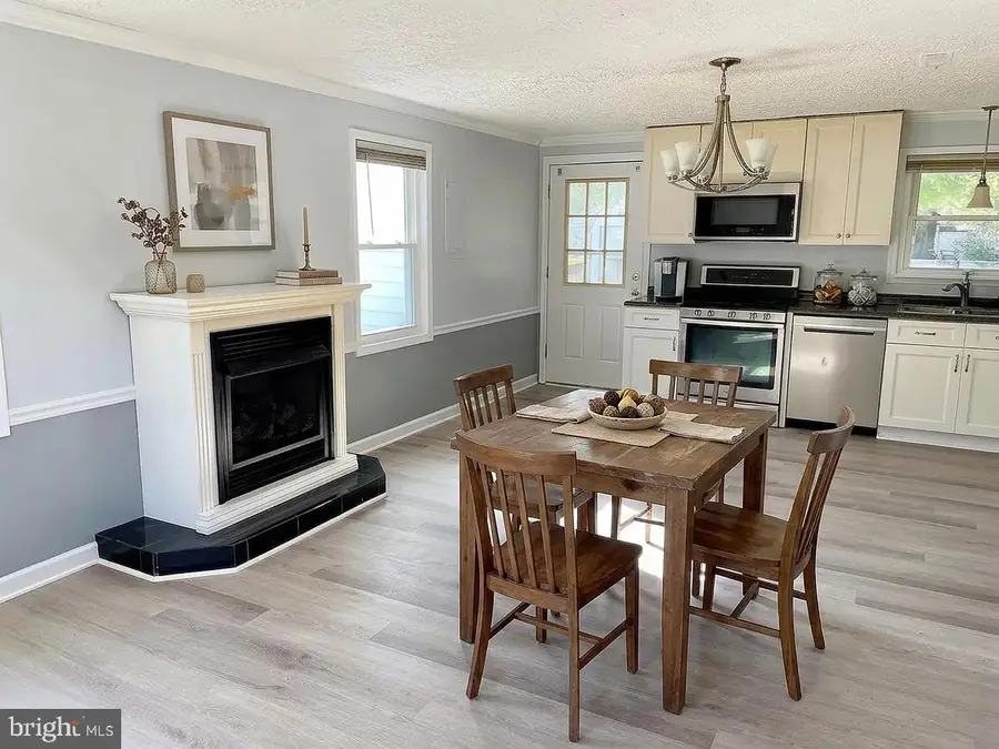 22065 Mojave Dr, Great Mills, MD 20634 - #2