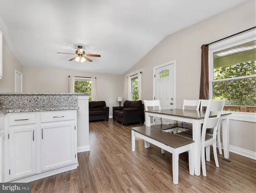 42221 Ridge Rd, Mechanicsville, MD 20659 - #3
