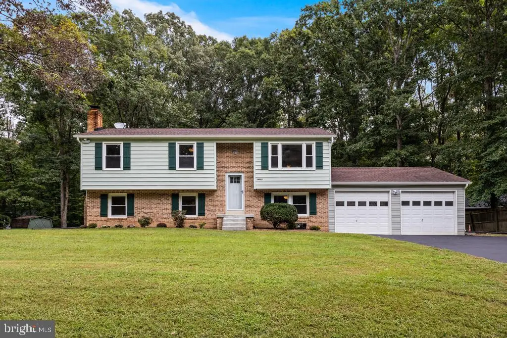 36907 W Lakeland Dr, Mechanicsville, MD 20659 - #1