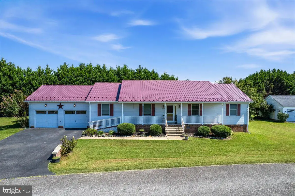 22715 Saint Winifreds Ln, Avenue, MD 20609 - #1