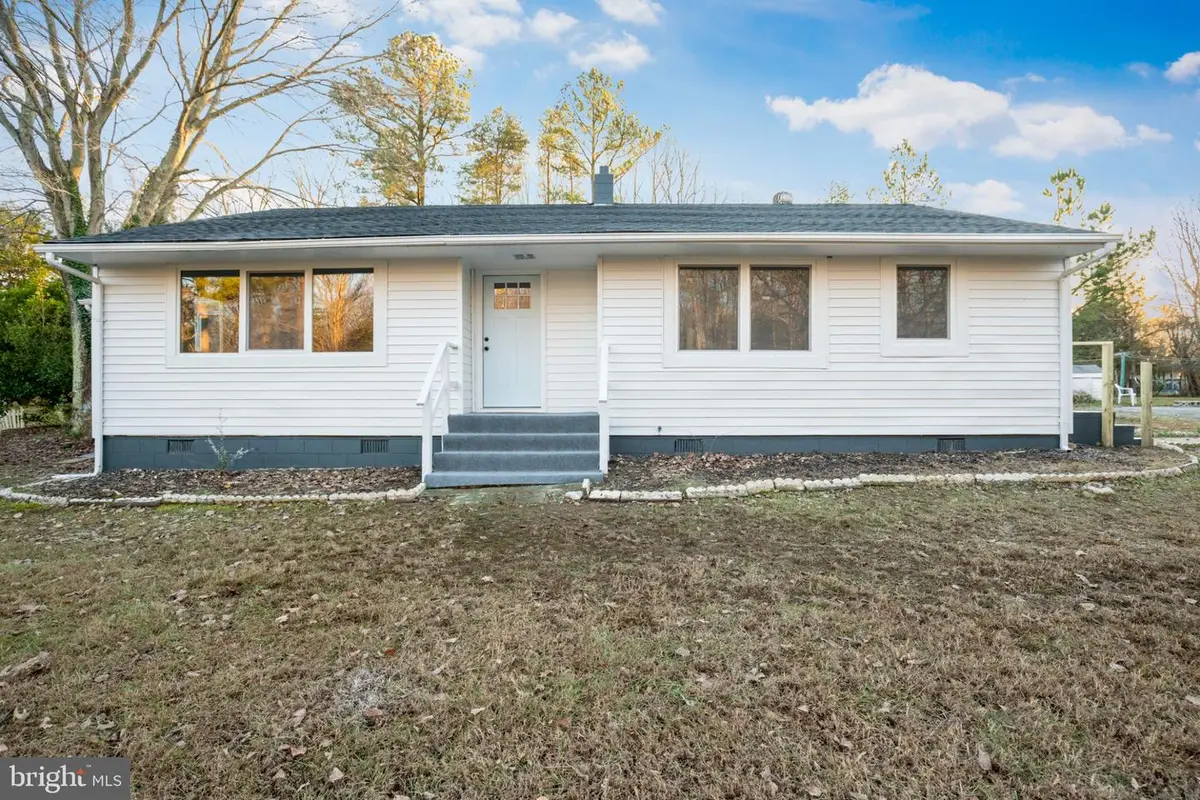 49415 Holland Manor Dr, Dameron, MD 20628 - #1