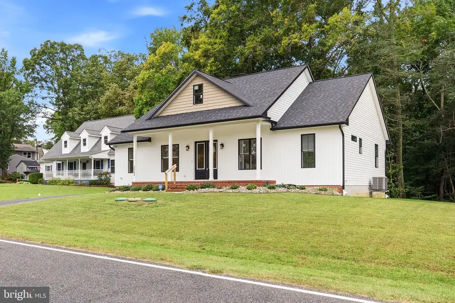 23195 Esperanza Dr, Lexington Park, MD 20653 - #3