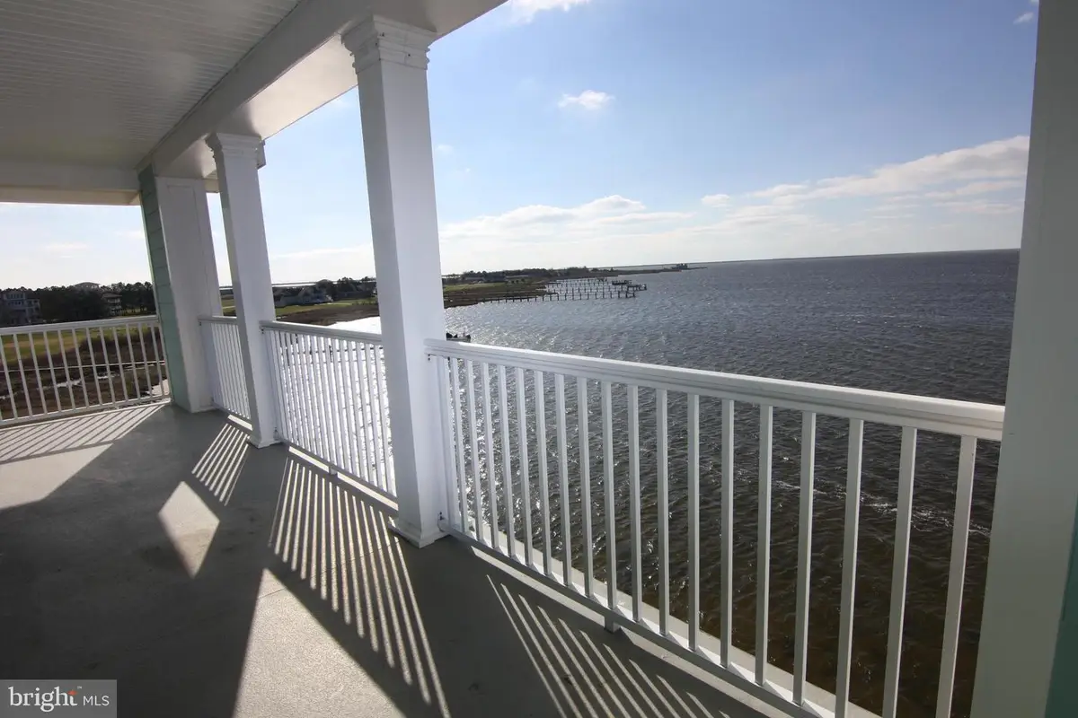 1089 Puppy Hole Ct #301, Crisfield, MD 21817 - Image #1