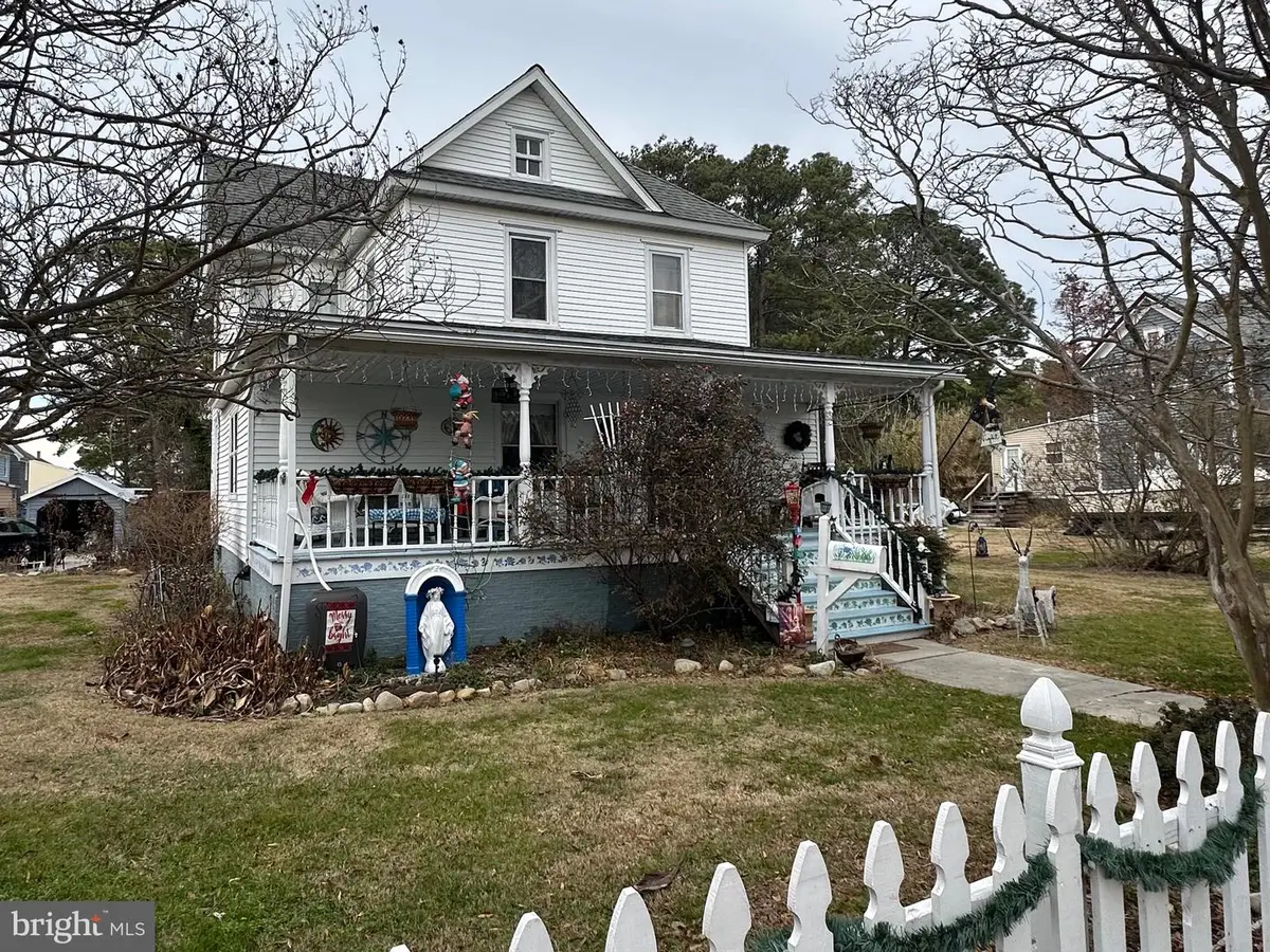 34 Maryland Ave, Crisfield, MD 21817 - Image #1