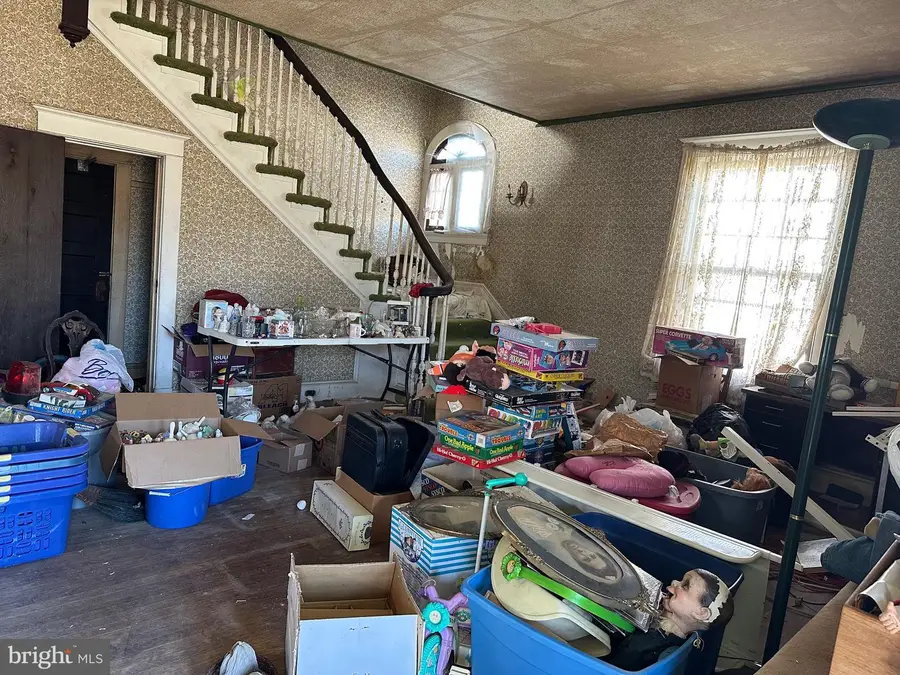 245 N Somerset Ave, Crisfield, MD 21817 - Image #3