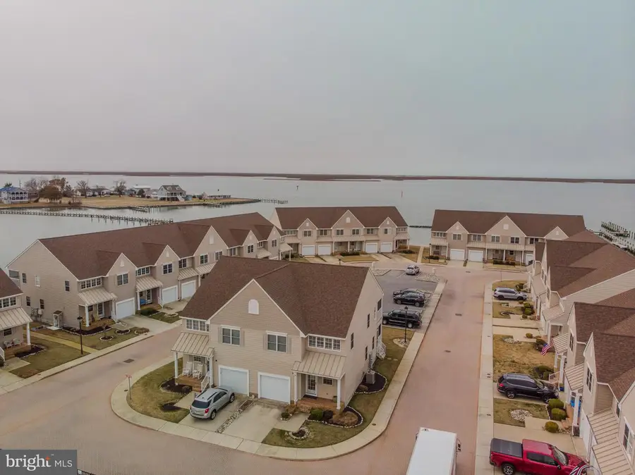 112b Sunset Cir #112b, Crisfield, MD 21817 - #2