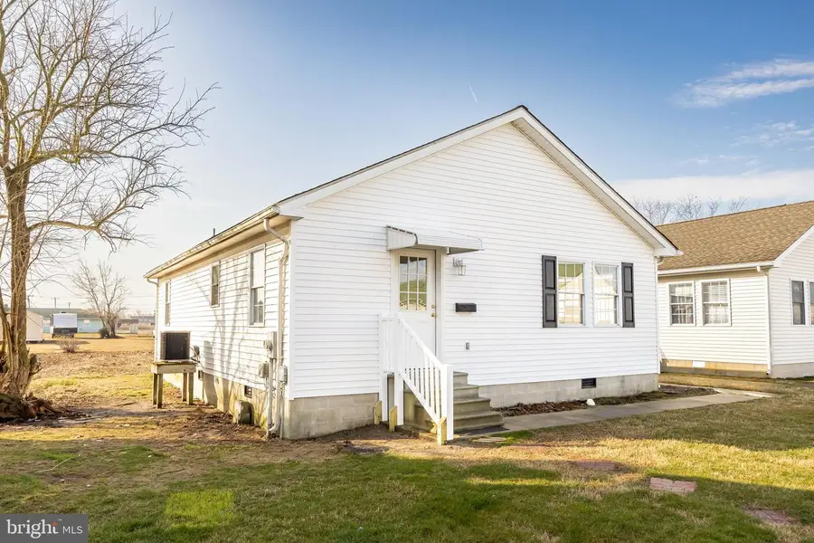 315 Broadway St, Crisfield, MD 21817 - #2