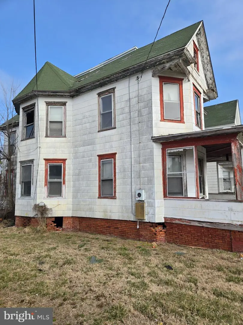 124 Maryland Ave, Crisfield, MD 21817 - #2