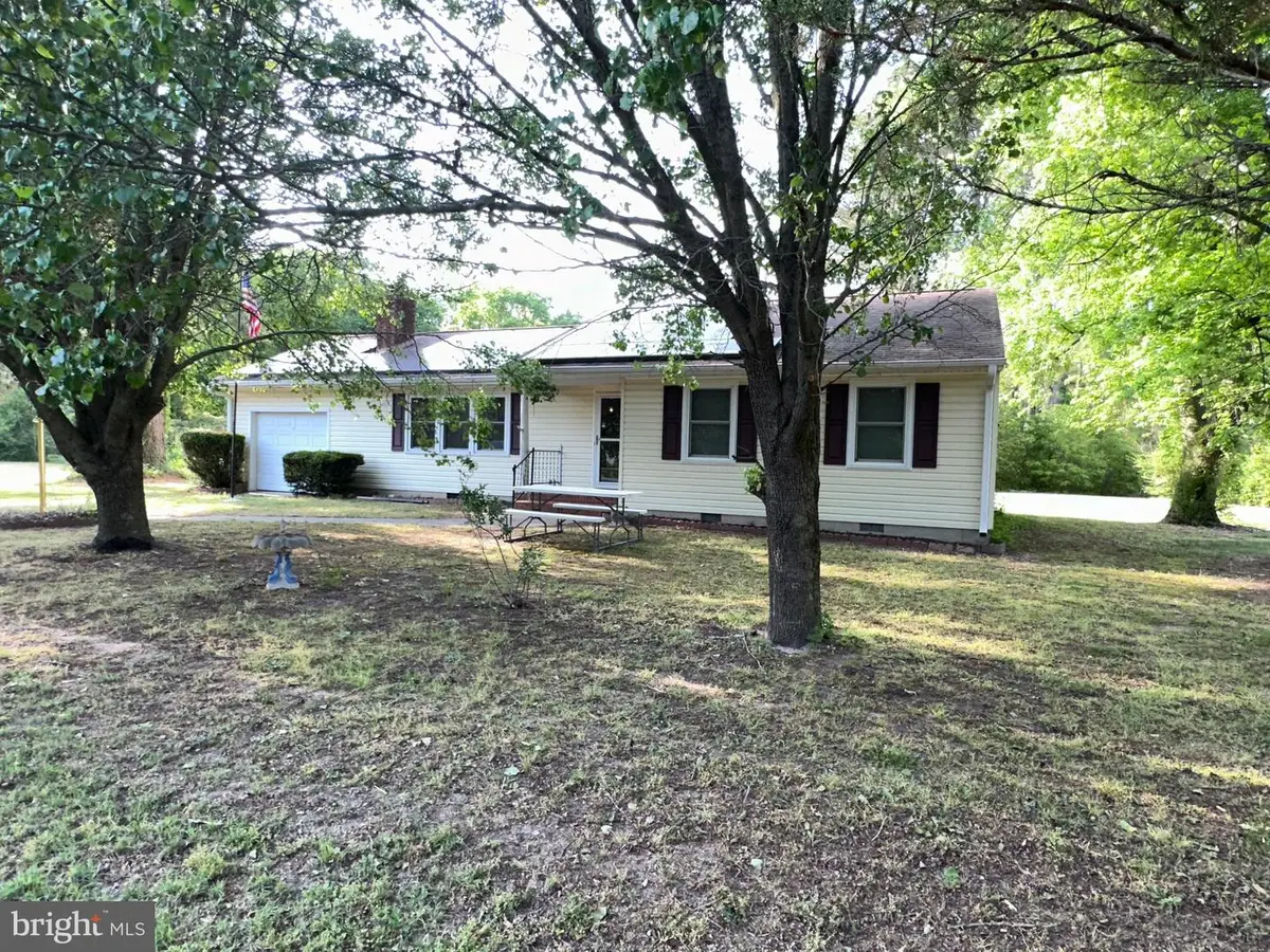 8062 Dividing Rd, Pocomoke City, MD 21851 - #1