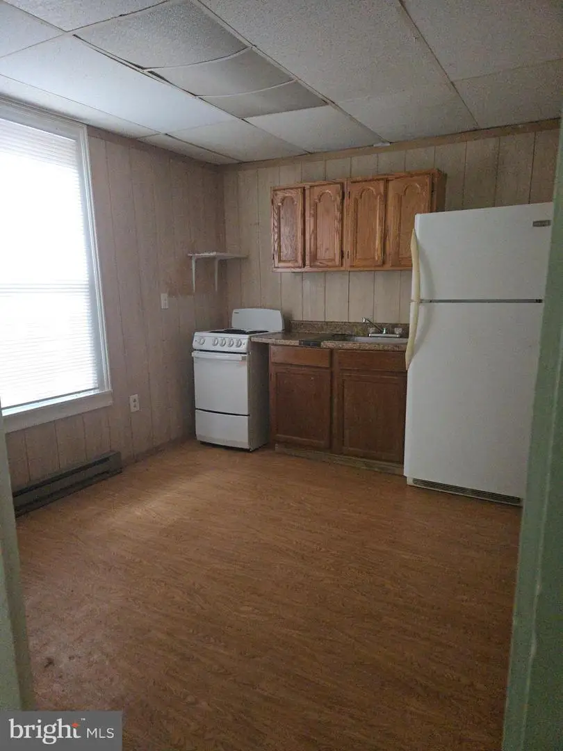 11801 Beechwood St, Princess Anne, MD 21853 - #3