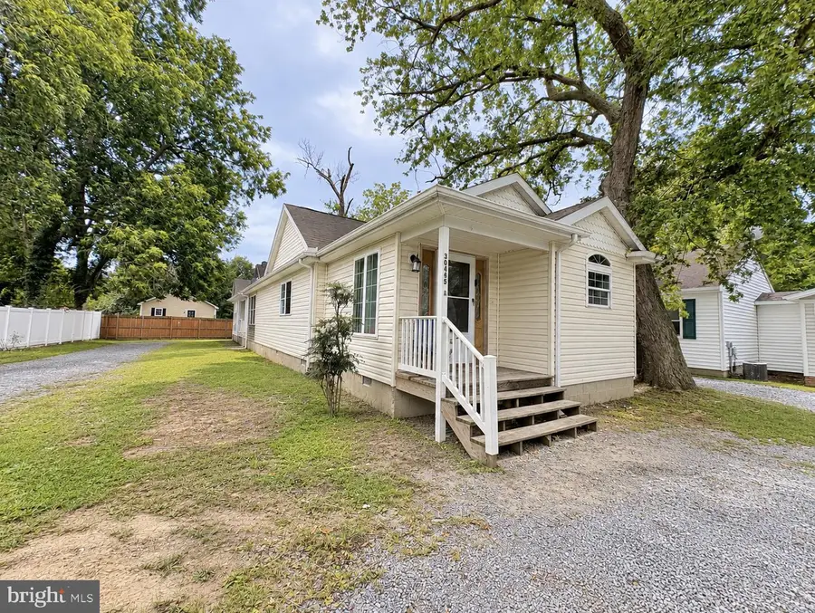 30445 Oak St, Princess Anne, MD 21853 - #2