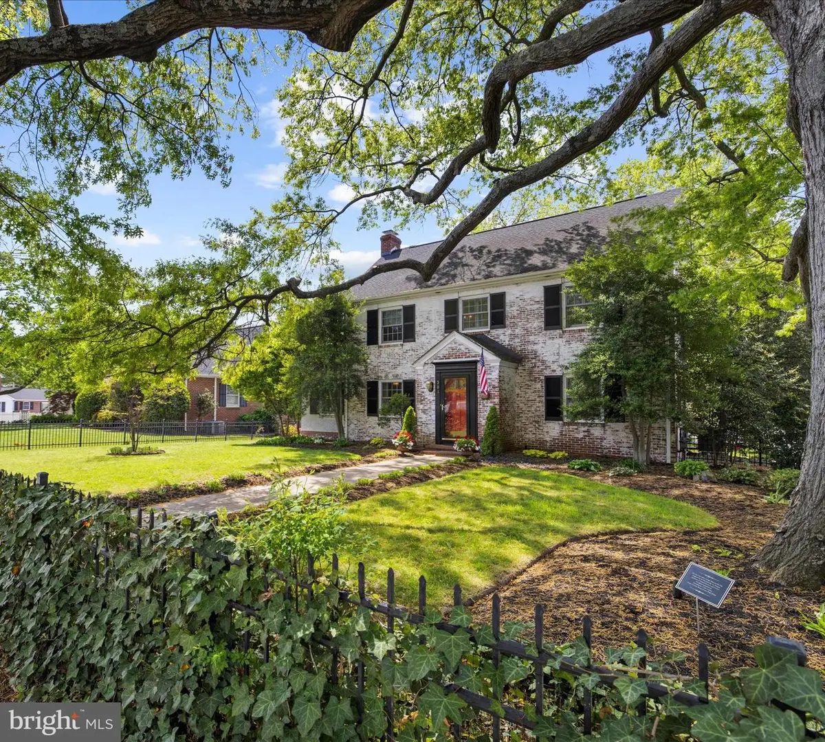 301 Washington St S, Easton, MD 21601 - #1