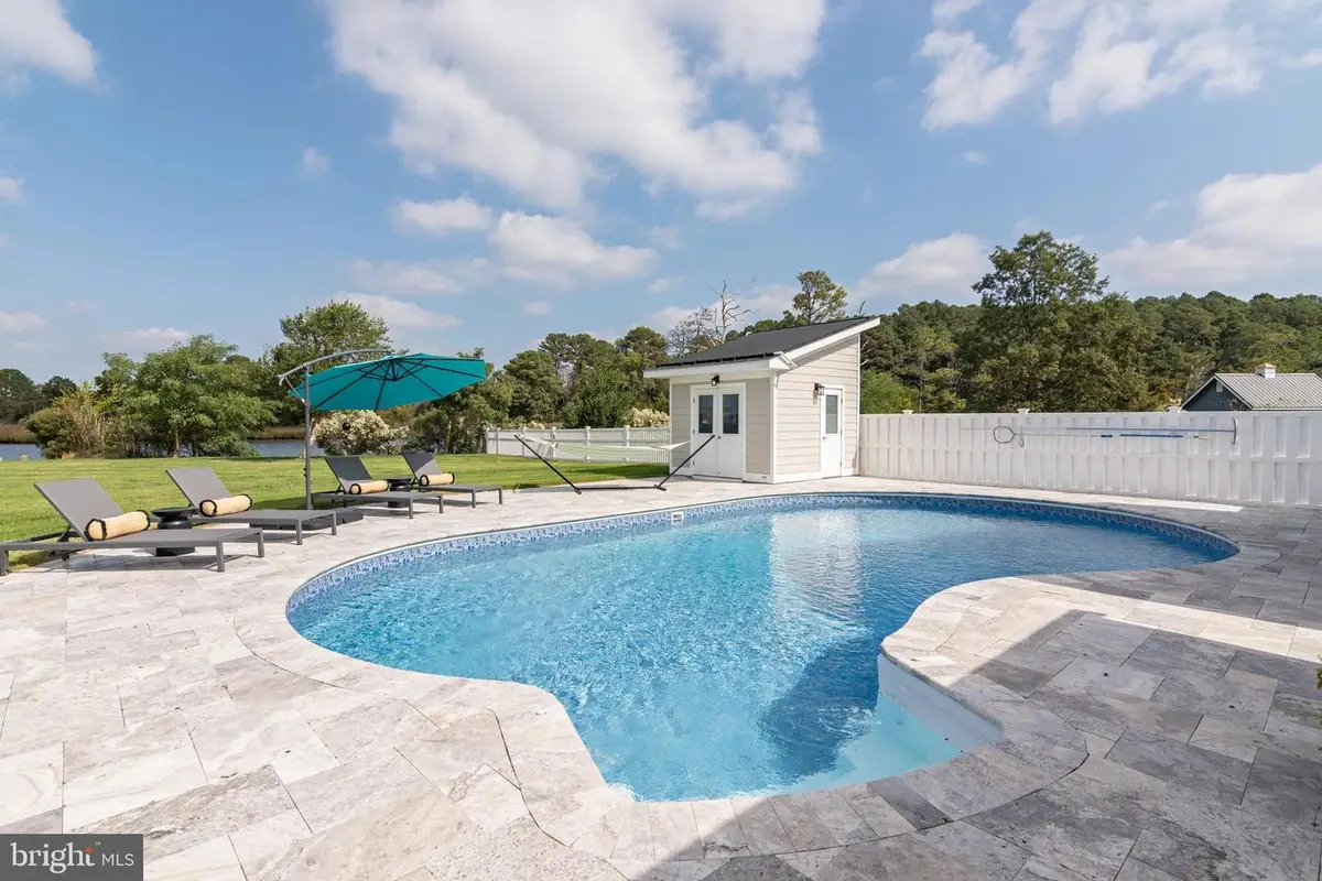 1724 Ferry Point Ct, Trappe, MD 21673 - #1