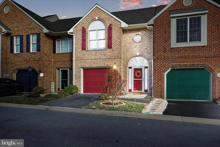 1221 Lindsay Ln, Hagerstown, MD 21742 - Image #3