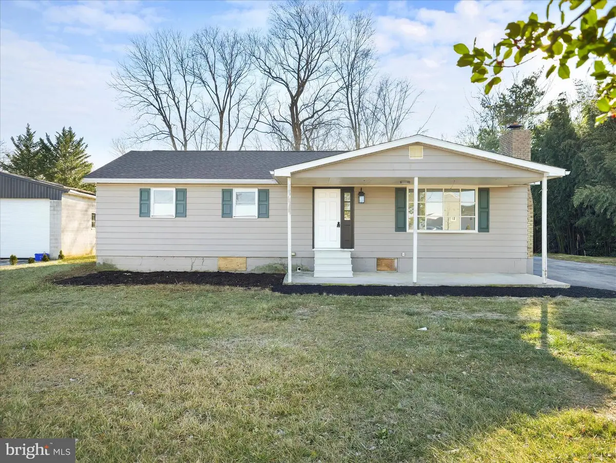 329 Emmert Rd, Hagerstown, MD 21740 - Image #1