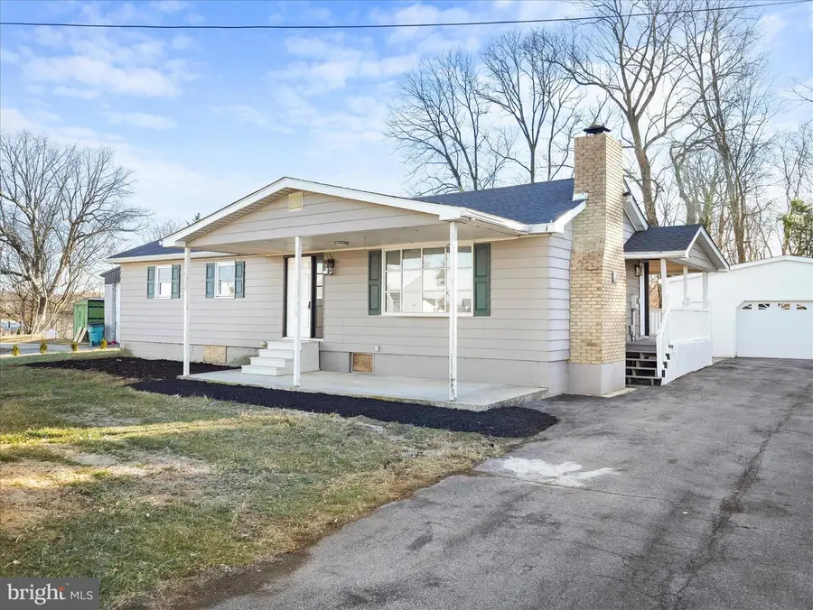 329 Emmert Rd, Hagerstown, MD 21740 - Image #2