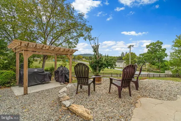 409 N Main St, BOONSBORO, MD 21713