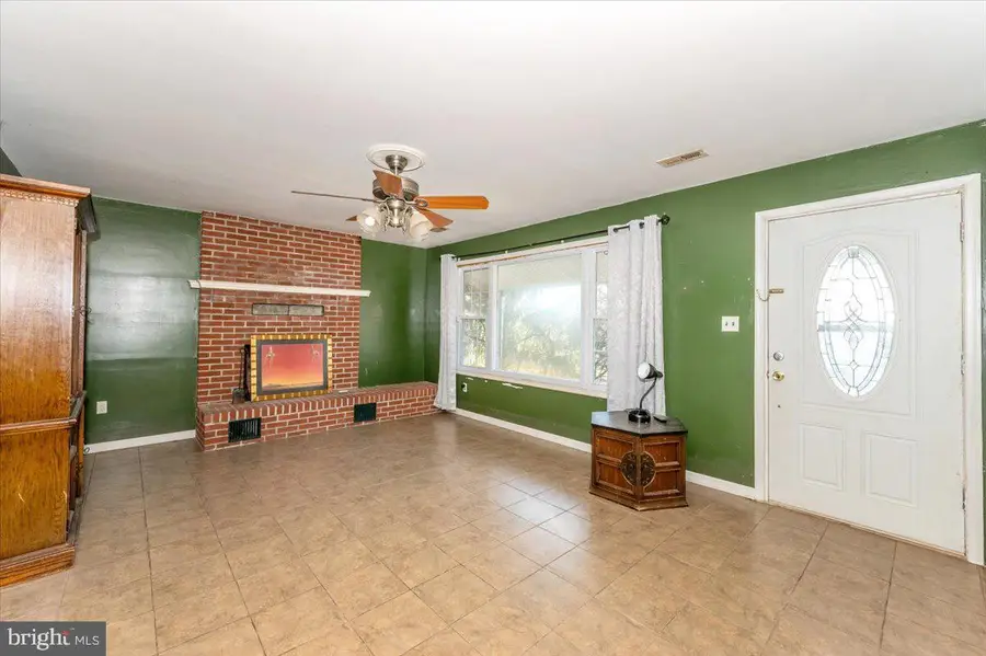 14511 Water Company Rd, Cascade, MD 21719 - Image #2