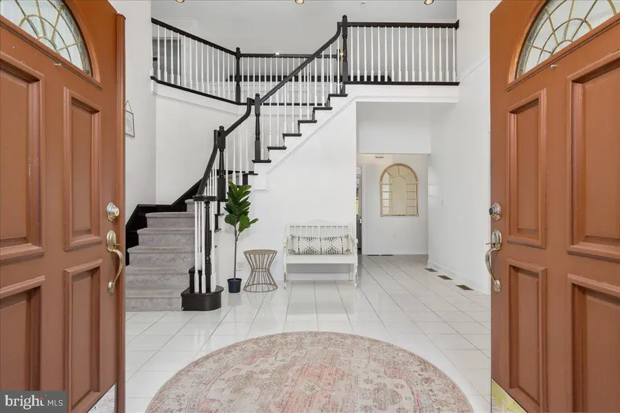 20314 Parkwood Ct, Hagerstown, MD 21742 - Image #2